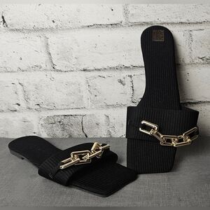 Black Slide Sandals Gold Chain Detail Women’s Size 8.5 Trendy Summer